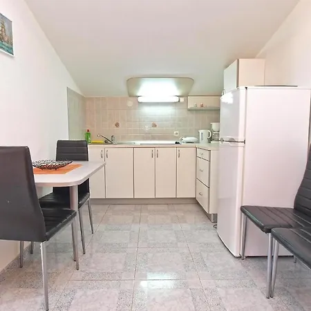 Διαμέρισμα Fuer 4 Personen Ca 40 Qm In Fazana-surida, Istrien Istrische Riviera Valbandon