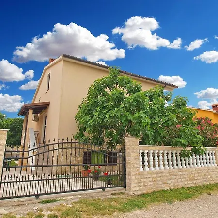 Fuer 4 Personen Ca 40 Qm In Fazana-surida, Istrien Istrische Riviera Διαμέρισμα *