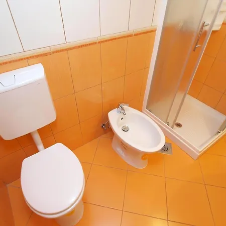 Fuer 4 Personen Ca 40 Qm In Fazana-surida, Istrien Istrische Riviera Apartment